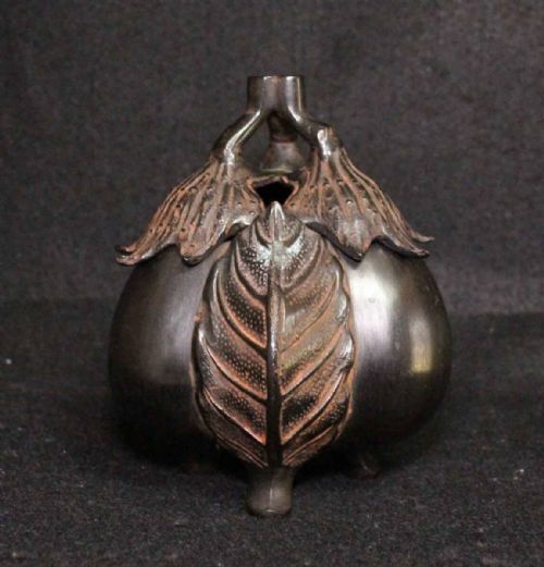 JAPANESE MEIJI EARLY 20THC BRONZE INCENSE BURNER AUBERGINE EGGPLANT - ADDITIONAL PHOTO 1