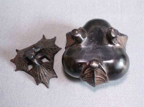 JAPANESE MEIJI EARLY 20THC BRONZE INCENSE BURNER AUBERGINE EGGPLANT - ADDITIONAL PHOTO 4