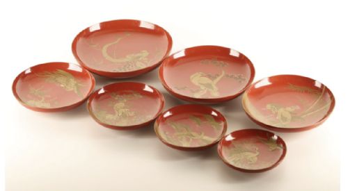 JAPANESE MEIJI EARLY 20THC SET OF 7 LACQUER SAKE CUPS - ADDITIONAL PHOTO 1