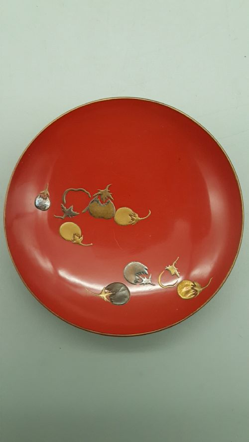 STUNNING JAPANESE MEIJI EARLY 20THC SET OF 3 HATSUYUME LACQUER SAKE CUPS - ADDITIONAL PHOTO 4