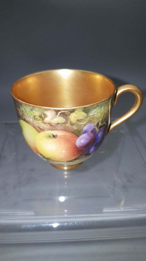 ROYAL WORCESTER PAINTED FRUIT MINIATURE CUP AND SAUCER GILT INTERIOR SETBRIGHT - ADDITIONAL PHOTO 4