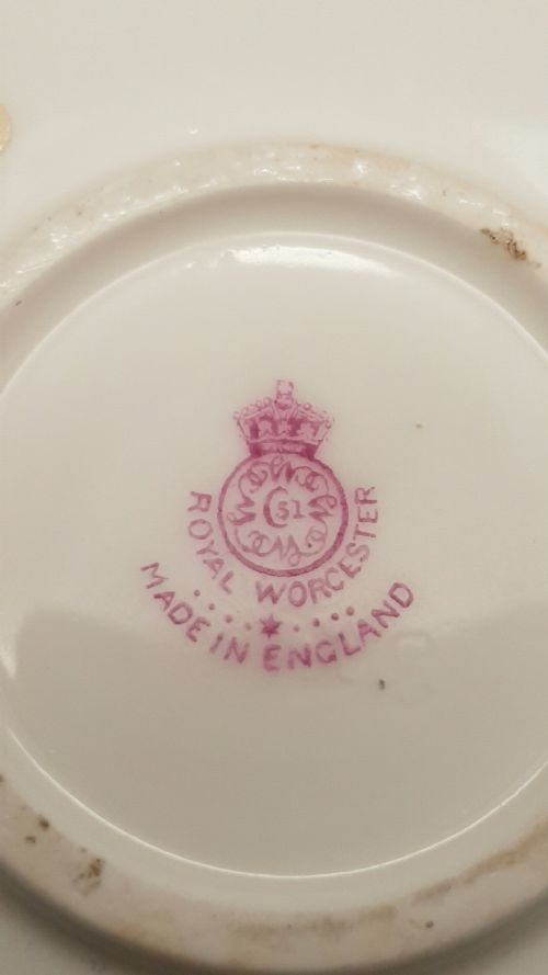 ROYAL WORCESTER PAINTED FRUIT MINIATURE CUP AND SAUCER GILT INTERIOR SETBRIGHT - ADDITIONAL PHOTO 10