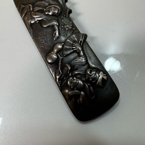 RARE JAPANESE ANTIQUE LATE 19THC BRONZESILVER TOBACCO POUCHPURSE CLASP NOH DANCERS - ADDITIONAL PHOTO 1