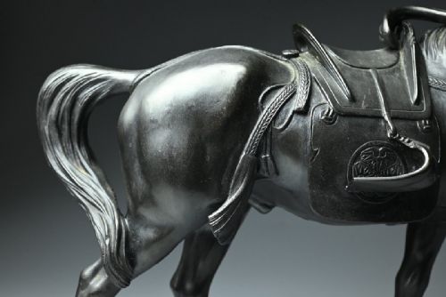 SUPERB JAPANESE MEIJI LATE 19THC BRONZE OKIMONO OF SHOGUNS HORSE MARUKI COMPANY - ADDITIONAL PHOTO 6