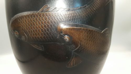 EXCELLENT JAPANESE ANTIQUE EARLY 20THC LARGE BRONZE VASE CARP SHIMADA GYOKUHO - ADDITIONAL PHOTO 2