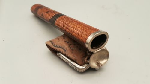 DELIGHTFUL JAPANESE MEIJI 19THC WOVEN BAMBOO PIPECASE AND SMALL BROCADE PURSE - ADDITIONAL PHOTO 3