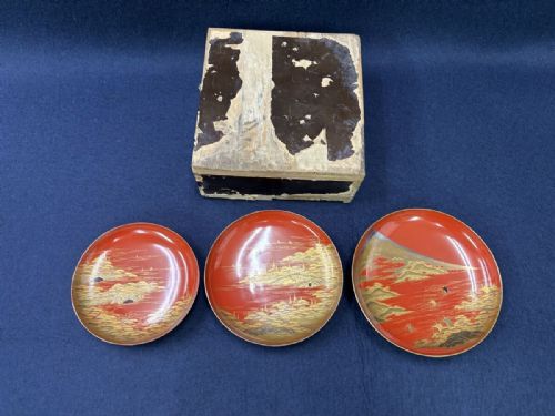 STUNNING JAPANESE ANTIQUE EARLY 20THC SET OF 3 LACQUER SAKE CUPS MT FUJI SEASCAPES - ADDITIONAL PHOTO 7