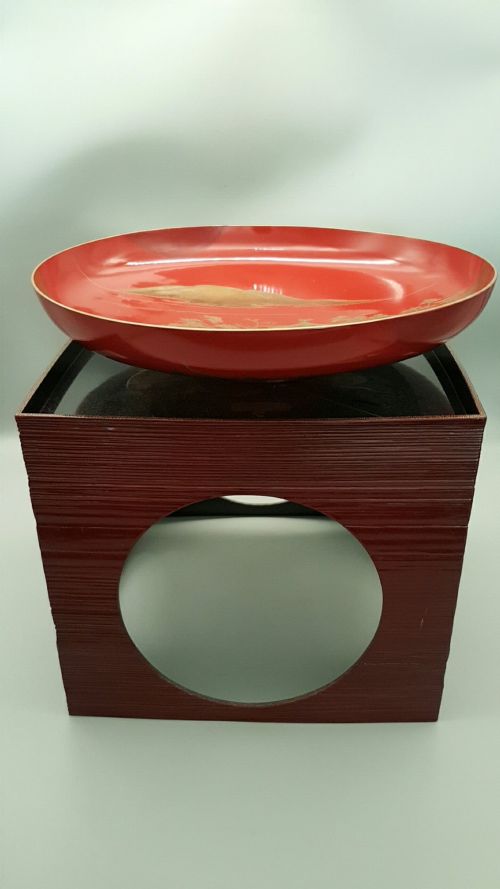 Beautiful Japanese Meiji Lacquer Sake Table & Very Large Lacquer Sake Cup