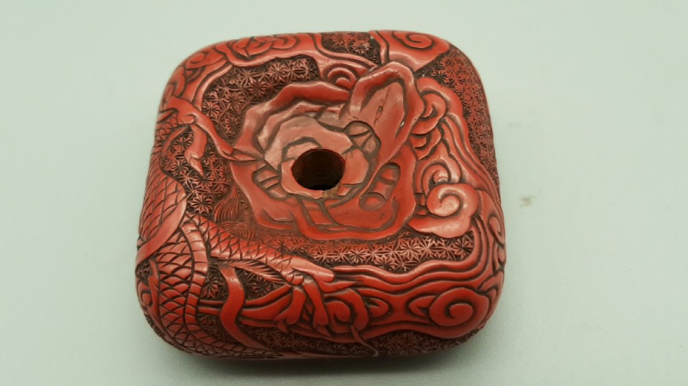 Superb Rare Red Lacquer (Tsuishu) Meiji Manju Netsuke with Dragon Decoration View III