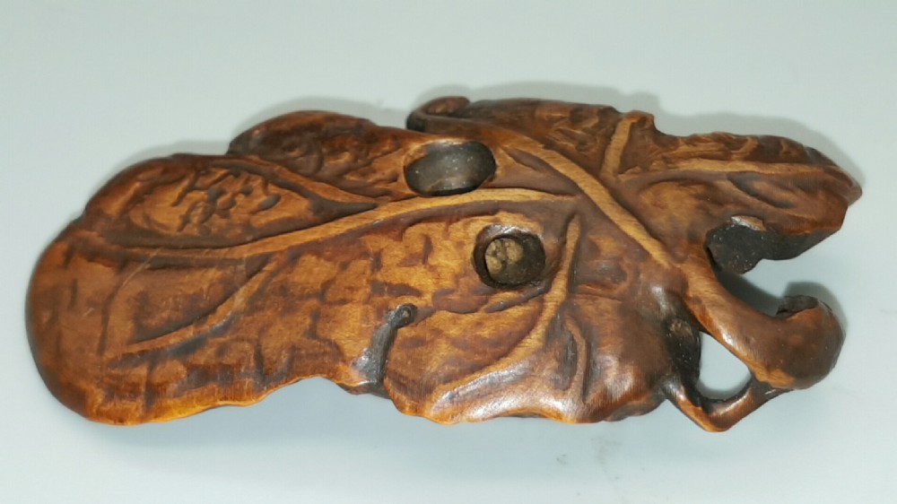 Unusual Large Japanese Meiji Boxwood Netsuke of a Cicada on a Leaf  View V