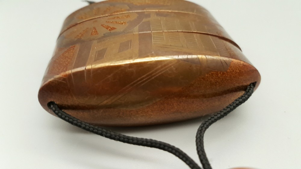 Nice Japanese Meiji Two-Case Gold Lacquer Inro & Agate Ojime View VI