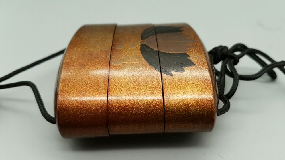 Nice Japanese Meiji Two-Case Gold Lacquer Inro & Agate Ojime View VIII