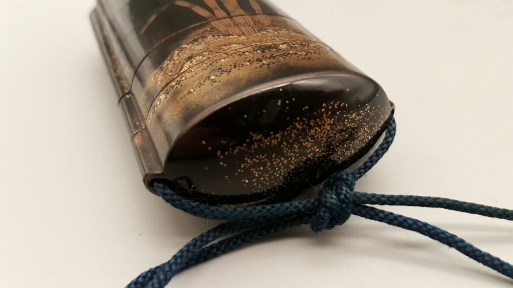 Beautiful Antique (Edo period) Japanese Five-Case Lacquer Inro Depicting Japanese Horsetail View V