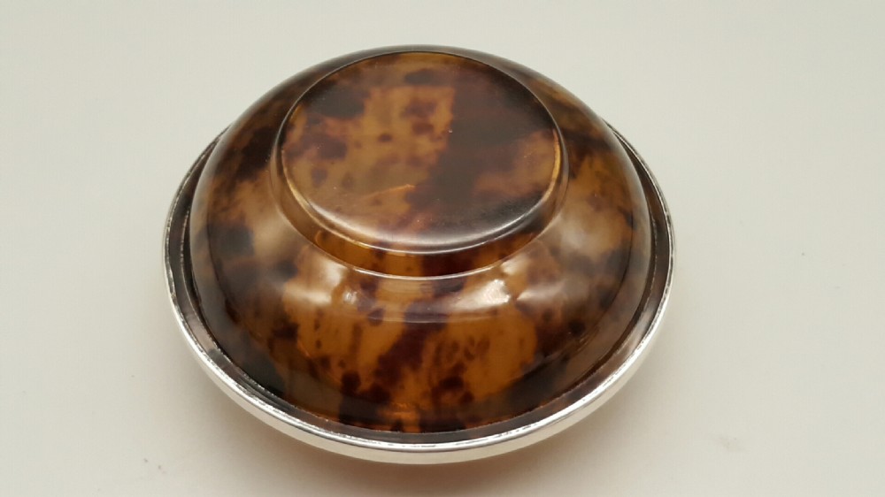Nice Silver Vintage Art Deco Bakelite Powder Box, hallmarked 1924 View V