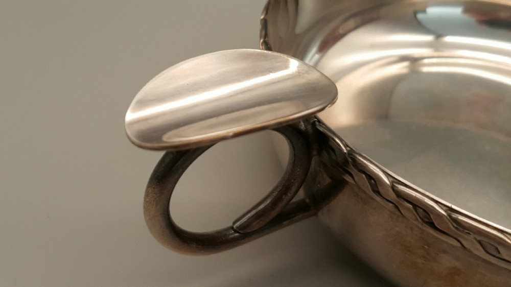 VERY NICE VINTAGE SILVER-PLATED FRENCH WINE TASTING CUP (TASTEVIN) View II