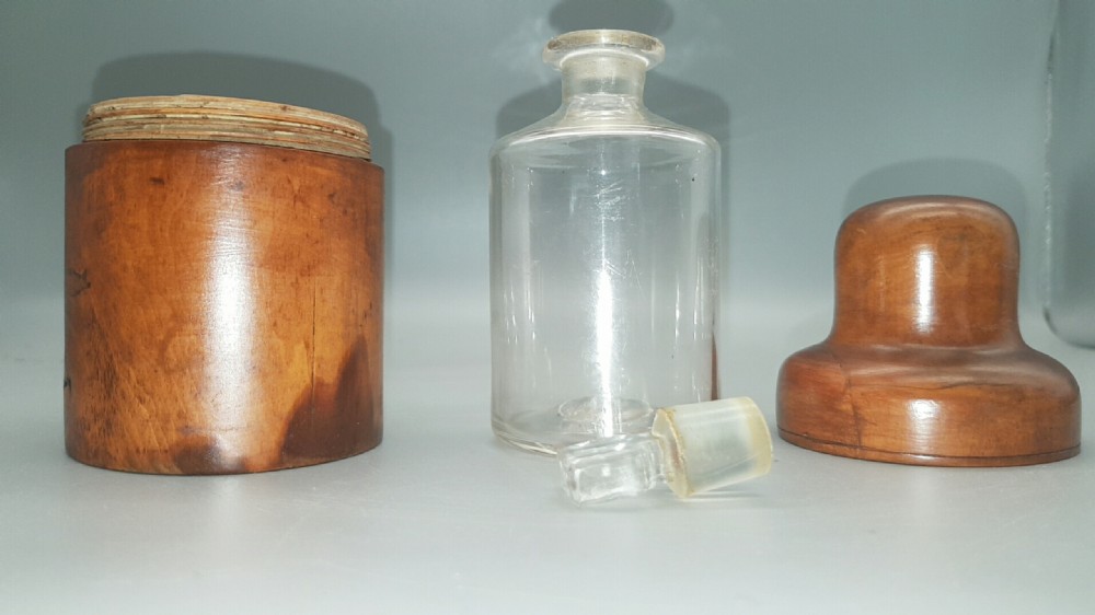 ANTIQUE FRUITWOOD TREEN CONTAINER WITH PERFUME BOTTLE View V
