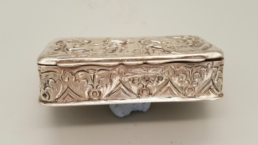 VICTORIAN STERLING SILVER SNUFF BOX, GEORGE NATHAN & RIDLEY HAYES, HALLMARKED CHESTER 1899 View II