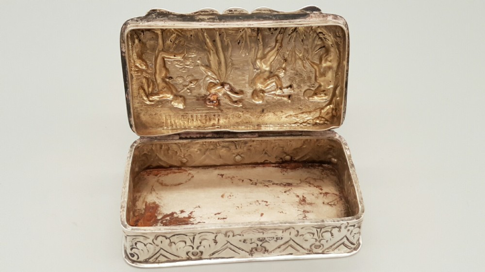VICTORIAN STERLING SILVER SNUFF BOX, GEORGE NATHAN & RIDLEY HAYES, HALLMARKED CHESTER 1899 View V