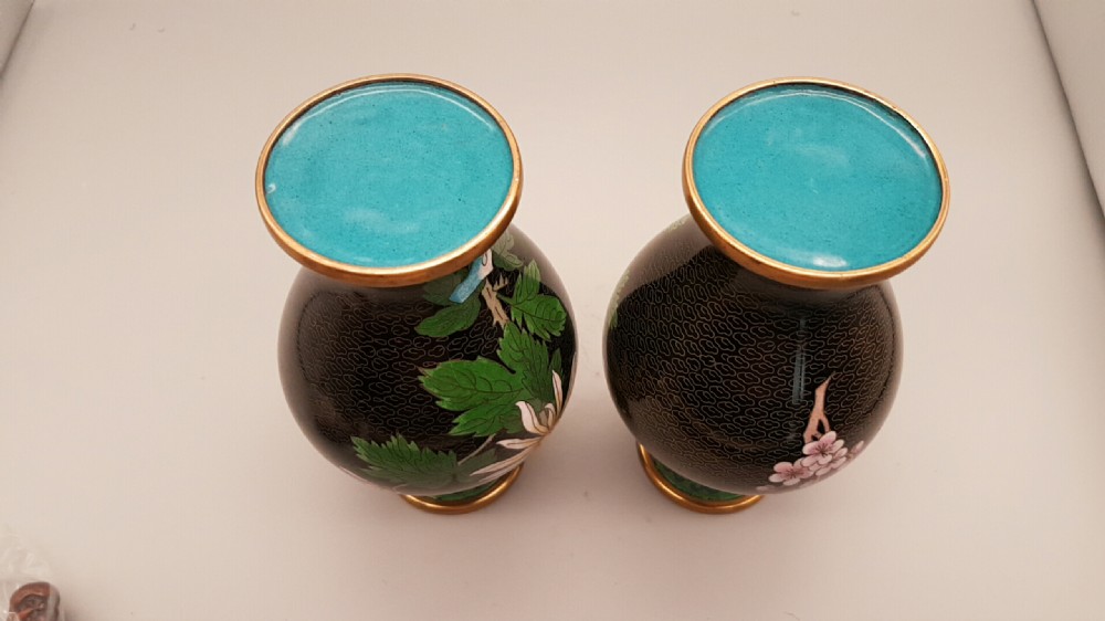 Lovely Pair of Japanese Meiji Cloisonne Vases Decorated with Flowers View III