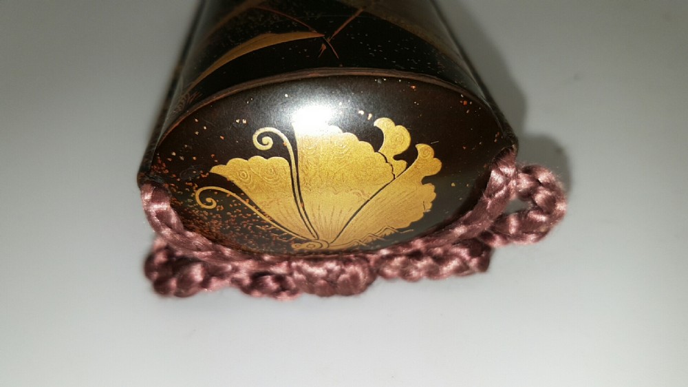 Beautiful Japanese Meiji (19thC) 5-Case Inro Depicting a Traditional Reed Canoe (Ashi-bune) View V