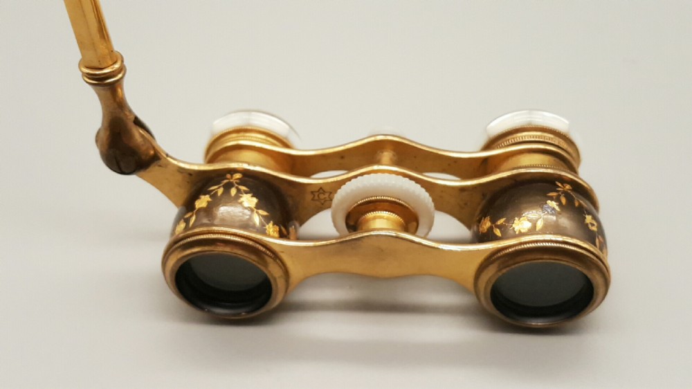 Lovely Pair of Vintage French Ormolu and Mother-of-Pearl Opera Glasses View V