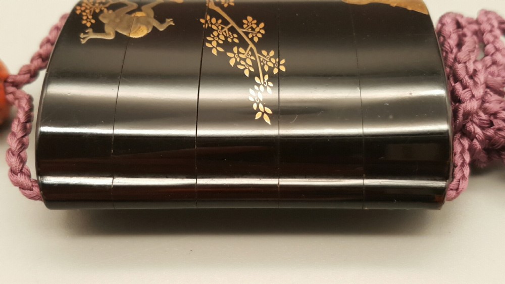 Excellent Antique (Edo period) Japanese Four-Case Lacquer Inro Depicting a Mounted Samurai Archer View IV