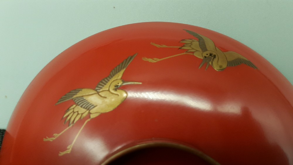 Set of Three Exquisite Japanese Meiji Lacquer Sake Cups, Cranes & Terrapins View VII