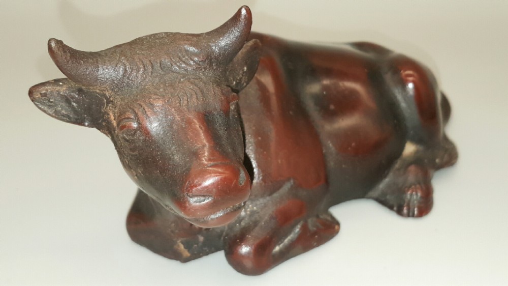 Lovely Japanese Meiji Bronze of a Reclining Cow View V