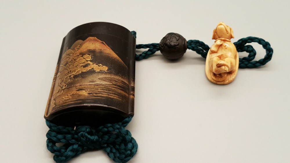 Japanese Edo Inro with ojime and netsuke