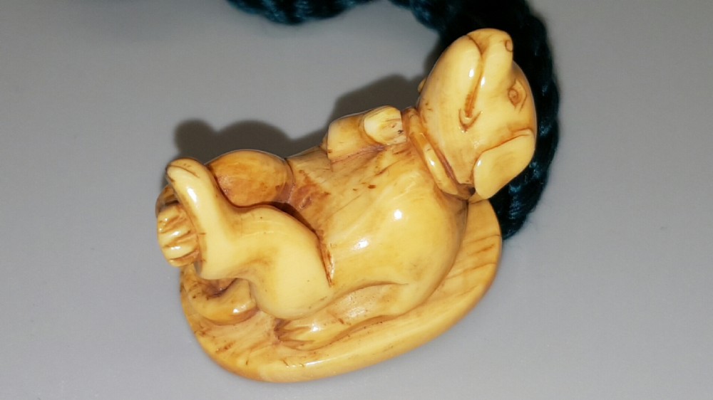 Japanese Edo Inro with ojime and netsuke View IX