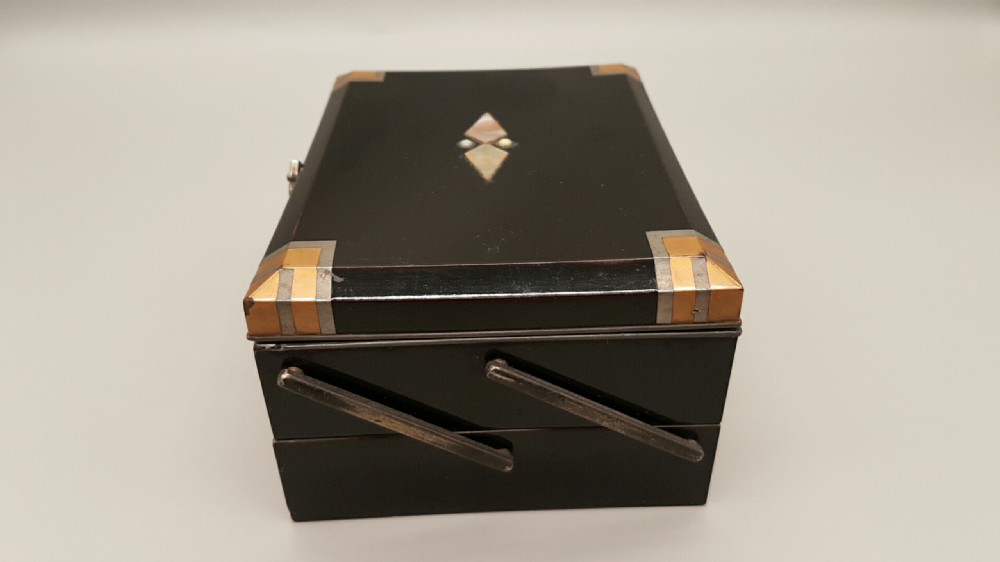 Attractive Japanese Art Deco Black Lacquer Jewellery Casket View IV