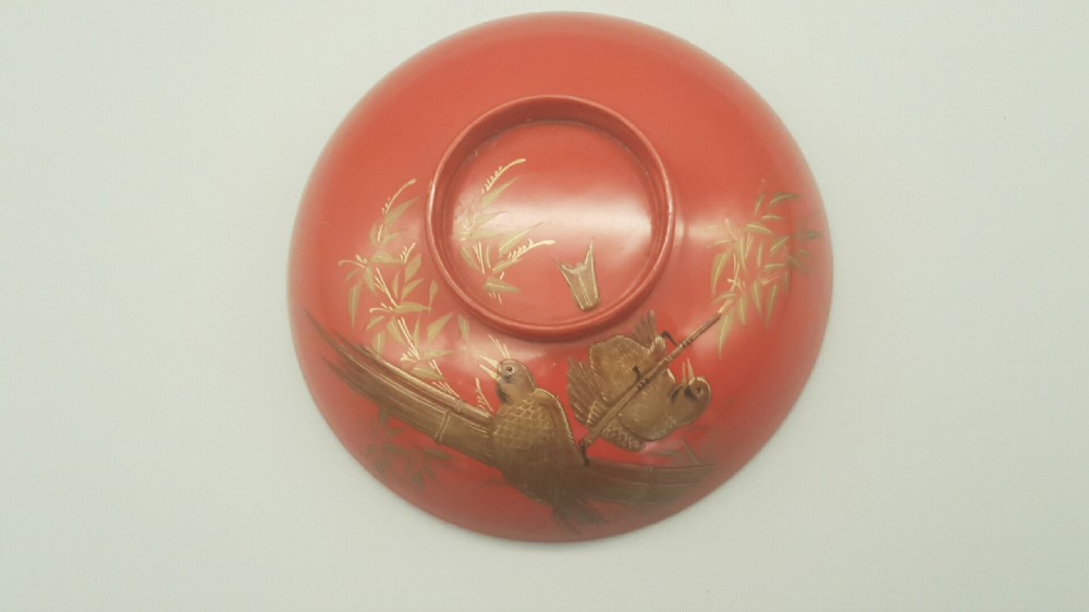 Nice Japanese Meiji Lacquer Sake Cup with Bird Design 