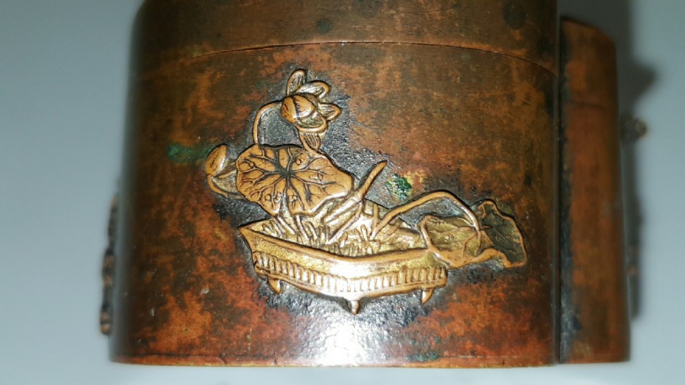 Fine Japanese Meiji (19thC) Bronze Trinket Box  View IV