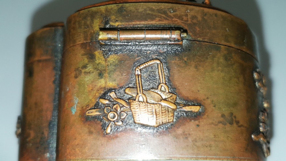 Fine Japanese Meiji (19thC) Bronze Trinket Box  View V
