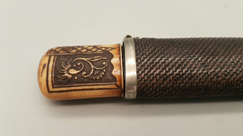 Unusual Japanese Meiji (19thC) Bamboo & Stag Antler Pipecase (Kiseruzutsu) View III