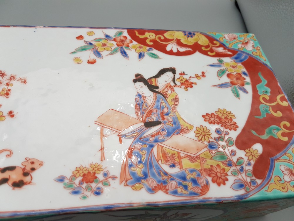 Extremely Rare Japanese Edo (18thC) Hand-Painted Porcelain Writing Box (Suzuri-bako) View III