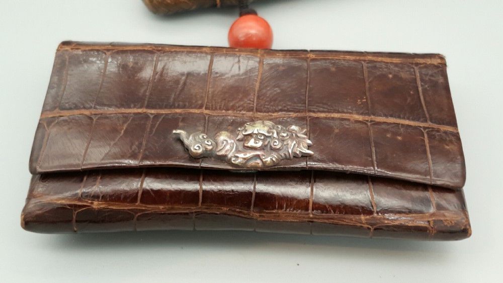 Japanese Edo (mid-19thC) Smoking Set of Pipecase & Tobacco Pouch View V