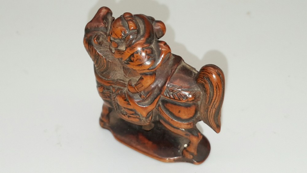 Rare Japanese Edo (early to mid-19thC) Boxwood Netsuke of General Gentoku View V