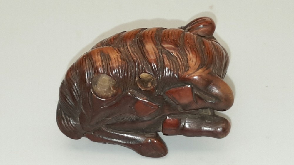 Magnificent Japanese Edo (18thC) Boxwood Netsuke of a Recumbent Ram View VI