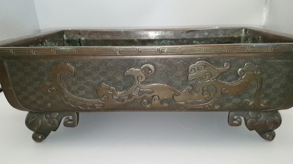 Excellent Japanese Meiji (19thC) Bronze Rectangular Jardiniere View V