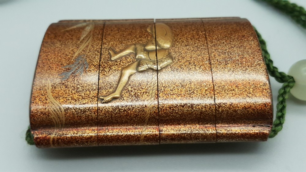 Japanese Edo (19thC) Three-Case Gold Lacquer Inro by Jitokusai View IV