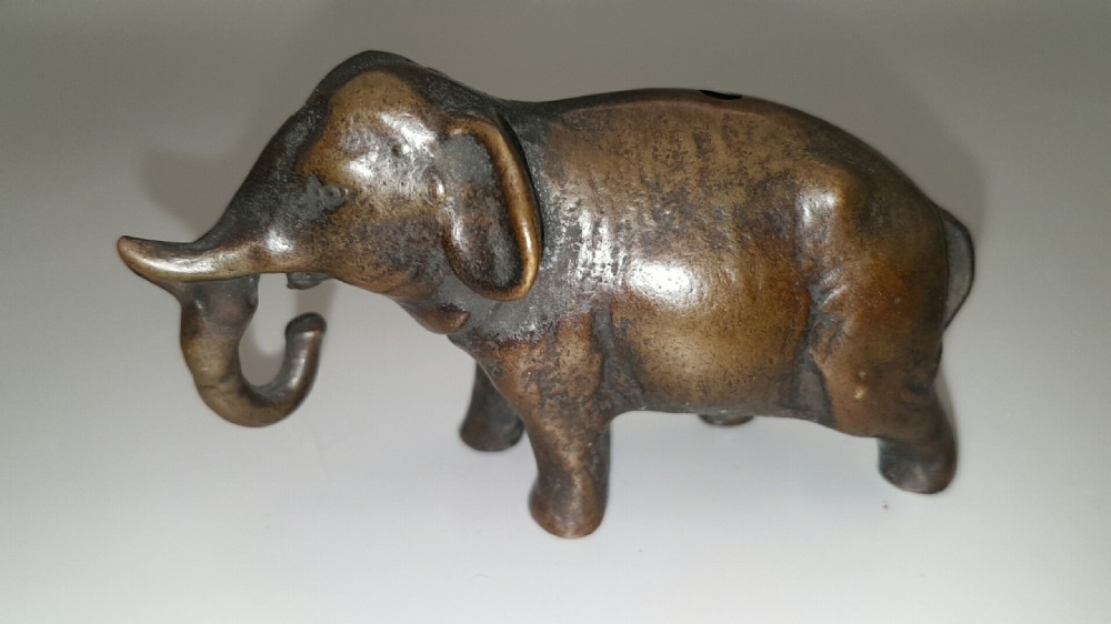 Charming Antique (19thC) Japanese Bronze Elephant Water Dropper 