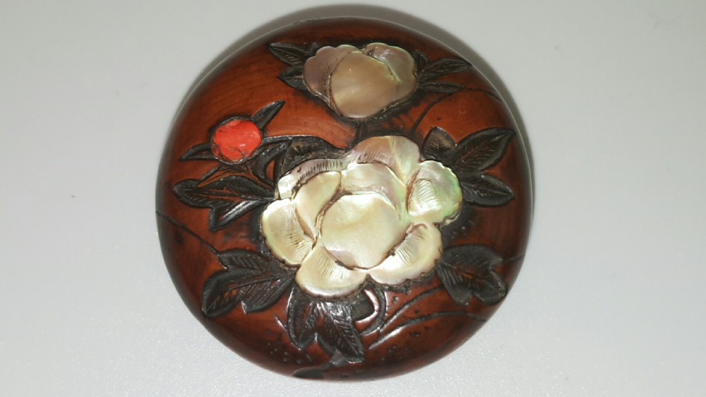 Unusual Japanese Meiji (19thC) Shibaya Boxwood Manju Netsuke 