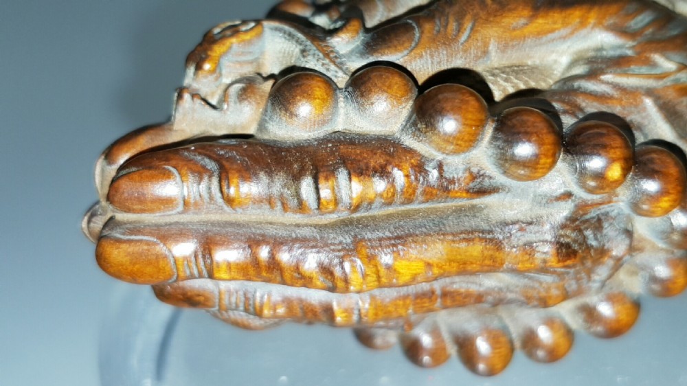 Exquisite Chinese 19thC Boxwood Carving (Treen) of Praying Hands Holding a Rosary View V