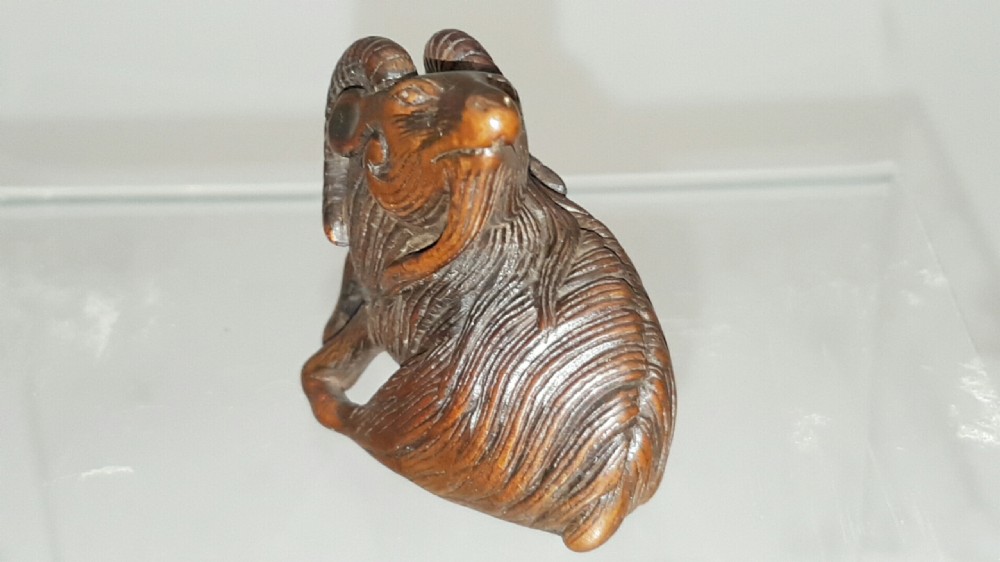 Lovely Japanese Edo (19thC) Boxwood Netsuke of a Goat View IV