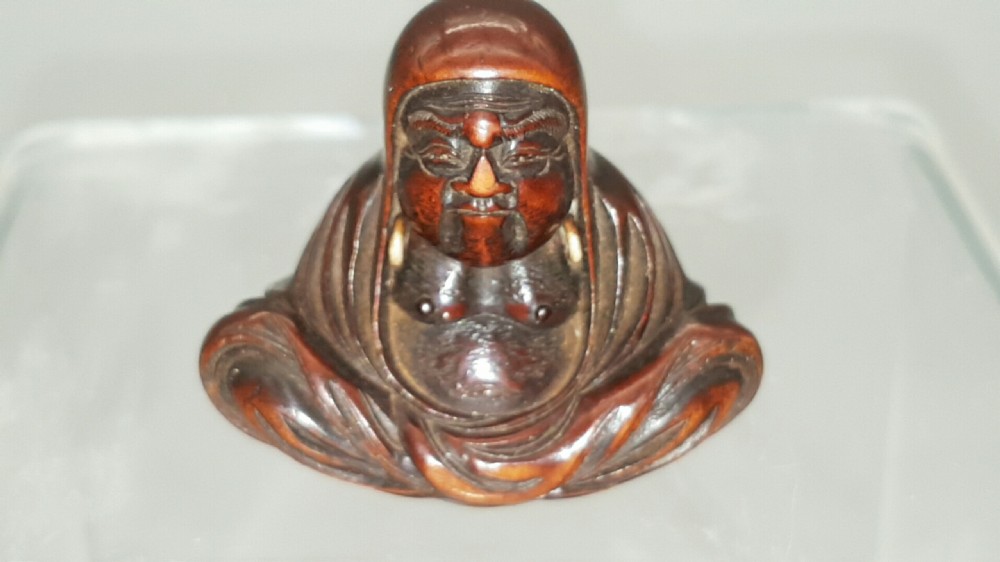 Japanese Meiji (19thC) Boxwood Netsuke of Daruma, Signed Shumin