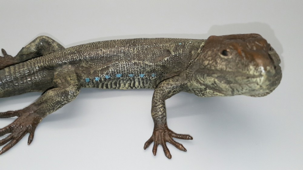 Magnificent Antique (ca. 1900) Austrian Cold-Painted Bronze Lizard by Franz Bergman  View V