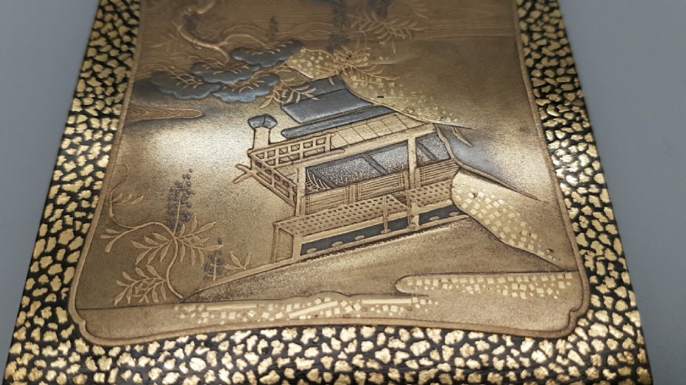 Rare Japanese Edo (19thC) Gold Lacquer Incense Case (Kogo)  View X