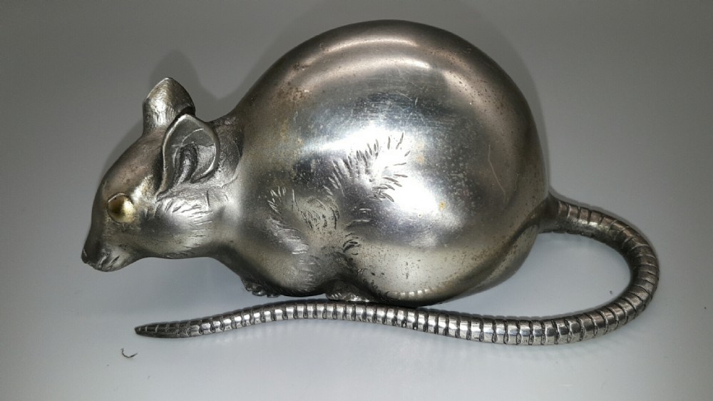 Striking Japanese Meiji silvered bronze rat 0.85kg