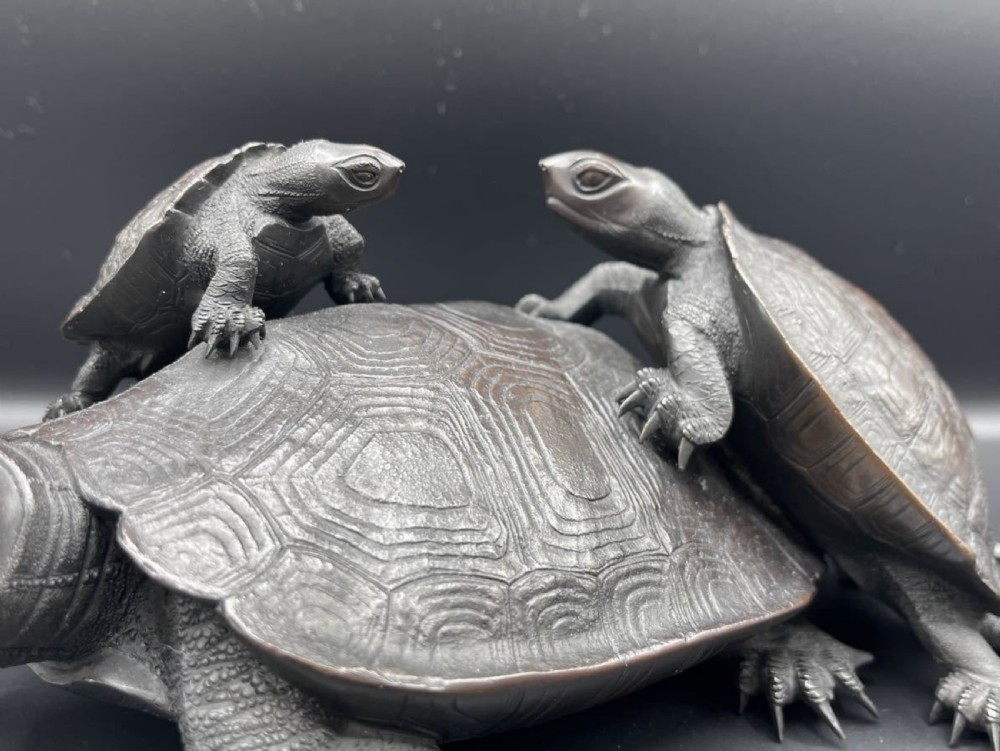 Superb Japanese Meiji (late 19thC) Bronze Group of Three Turtles signed Kose  View III